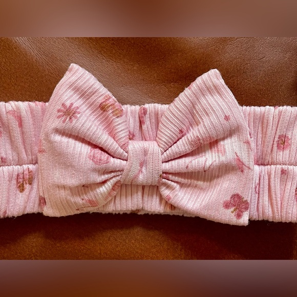 BNWT! Unbranded Sample,🦄🌸 printed, yummy rib infant/toddler headband self bow - Picture 2 of 9